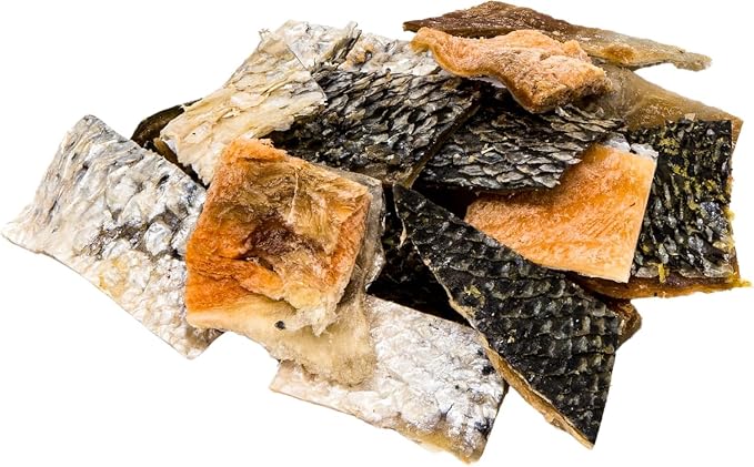 Freeze Dried Salmon Skin Chips for Cats & Dogs - Reasealable 1lb Big Bag Single Ingredient All Natural Omega 3 Benefits, Salmon Chips - Perfect for Training, Topper or Snack