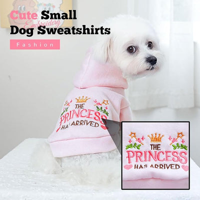 ABRRLO Small Dog Hoodie Clothes Cute Pink Princess Fleece Dog Sweater for Small Dogs Cats Girl Warm Puppy Sweatshirt with Leash D Ring Fall Winter XS Pet Outfits Chihuahua Yorkie Shihtzu(Pink,M)