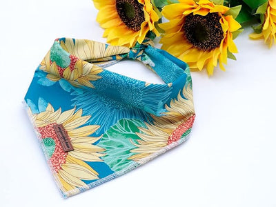 Unique style paws Dog Bandana, Sunflower Print 1PC Washable Square Dog Scarfs for Small Medium Large Dogs Adjustable Dogs Bib Scarfs for Girl or Boy Dogs