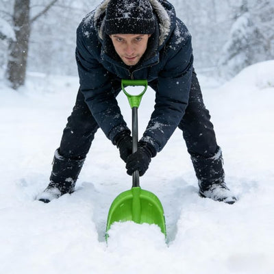 Kids Snow Shovel with Stainless Steel Handle, Kids Beach Shovel Small Digging Shovels with Plastic Scoop, Mini Snow Removal Tool for Beach Driveway Car Garden (Green)