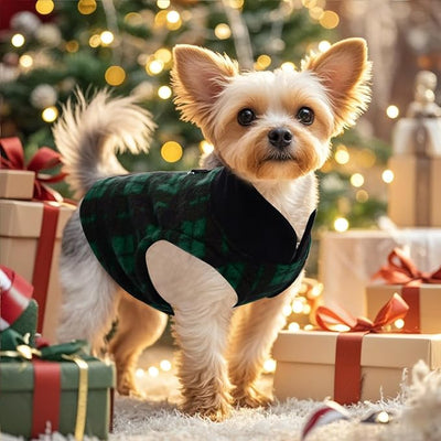 Rbenxia 1 PC Plaid Dog Sweaters with Leash Ring Soft Fleece Vest Dogs Pullover Warm Jacket Pet Dogs Clothes Winter Dog Outfits for Small Puppy Cat Pets (Green and Black, Small)