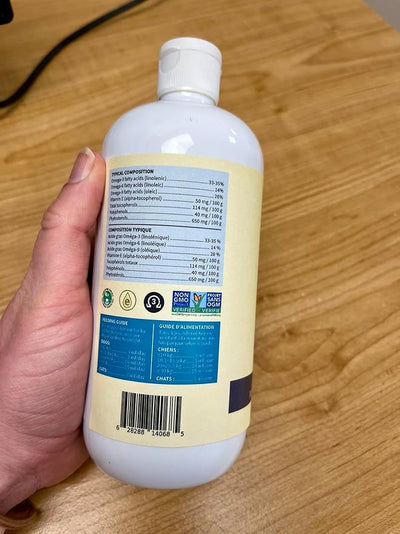 Camelina Oil for Dogs & Cats, 500mL by Olimega Farm | High in Omega-3 & Vitamin E | Support for Healthy Joints, Coat & Skin | Alternative to Salmon Oil for Dogs | Made in Canada | Non-GMO
