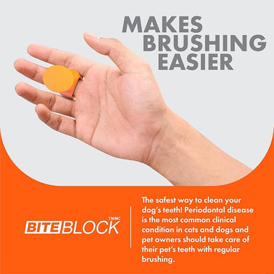 Brushmate Dog Toothbrush and Bite Block Assistant (Protects Hand and Fingers) Combo Pack by Paw Ready for Puppies' Dogs and Cats Medium Size for use with Pets Between 15-85 lbs. (7-38.5 Kg).