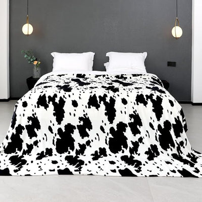 King Size Fleece Blanket for Bed, Extra Large Soft Fuzzy Plush Bed Throws for All Season, Warm Bedroom Living Room Decor, Cozy Gifts for Women Men, 90x108 Inches