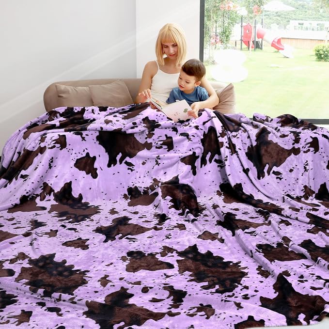Fleece Bed Blankets Queen Size Purple Soft Lightweight Fuzzy Cozy Queen Blanket Lavender Women Plush Decorative for Bedroom All Seasons